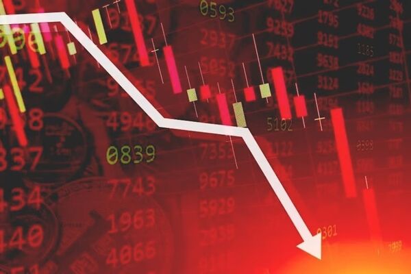 آقای رئیسی، وعده‌هایت یادت هست؟/ انتقاد شدید فعالان بازار از نزول شدید بورس+ توییت