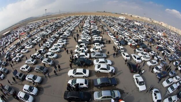 افزایش تقاضا برای خودروهای کارکرده/تغییر ۱۰۰درصدی الگوی مصرف در بازار خودرو 