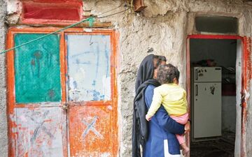 زندگی 670 میلیون نفر از جمعیت جهان در فقر شدید/اقتصادجهان زیر آور جنگ + نمودار