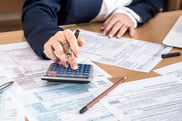 مالیات‌ستانی مستقیم دولت از مردم/ کدام گروه بیشترین مالیات را پرداخت می‌کنند؟