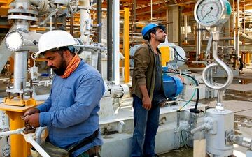 دوازدهمین سه‌شنبه اعتراضی کارگران پیمانکاری پارس جنوبی/درخواست کارگرها چیست؟