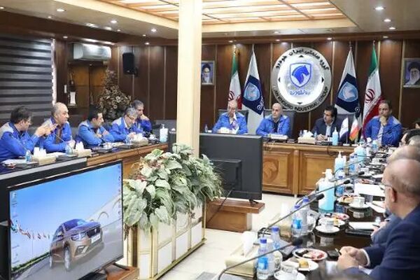 اعلام آمادگی بانک رفاه برای کمک به تامین مالی ایران‌خودرو