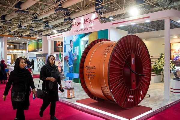 گردهمایی فعالان صنعت برق در نمایشگاه بین‌المللی تهران +فیلم