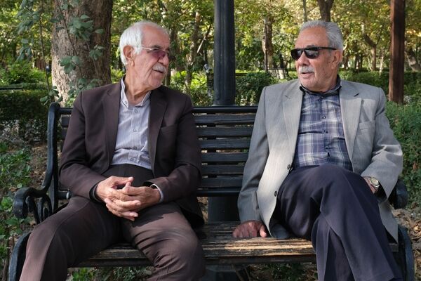 دولت افزایش ۳۵درصدی حقوق بازنشستگان تصویب کرد/ کدام گروه مشمول افزایش نرخ می‌شوند؟ 
