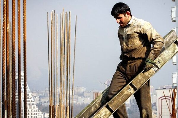 درخواست برای بازنگری در ساختار تعیین مزد/ حداقل دستمزد کارگران دوباره بالا می‌رود؟