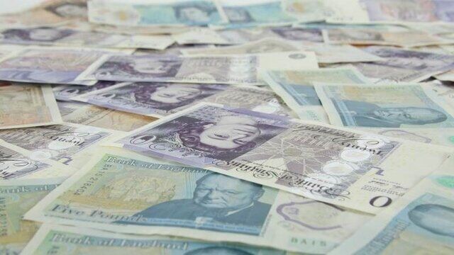 پیشتازی پوند و یورو در بازار ارز