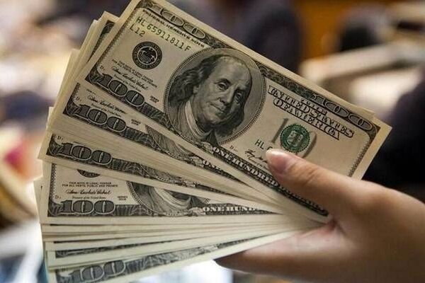دلار در آستانه ورود به کانال 53هزار تومان / سیگنال پیشگیرانه فرزین، کارساز خواهد بود؟