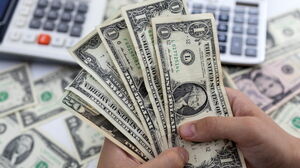 عبور قیمت دلار از مرز ۱۹۴هزار تومان