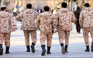 سربازان در صف/ مشمولان وام سرباز ماهر چه کسانی هستند؟ 