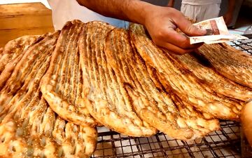گرانی نان به آرد مربوط نمی‌شود