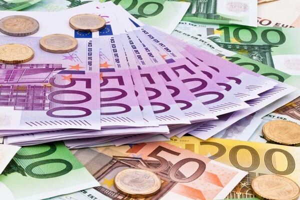 ترفند عجیب برای دریافت ارز مسافرتی! 