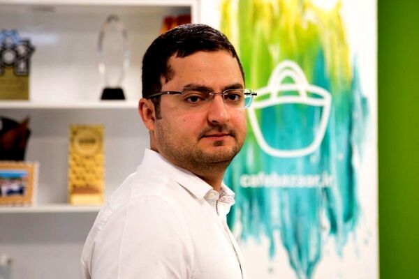 حسام آرمندهی، خالق دیوار و کافه بازار