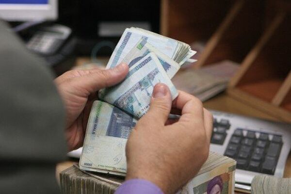 ضربه‌های نظام بانکی ورشکسته بر پیکر اقتصاد کشور/ ریشه‌های ناترازی بانک‌ها کجاست؟