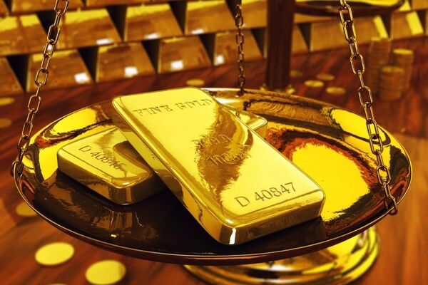 عقب نشینی شدید قیمت طلا پس بهبود ارزش دلار + نمودار