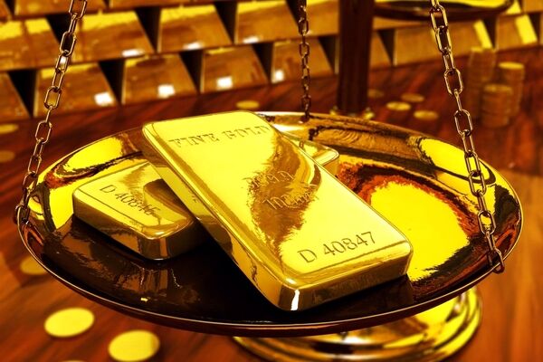 عقب نشینی شدید قیمت طلا پس بهبود ارزش دلار + نمودار