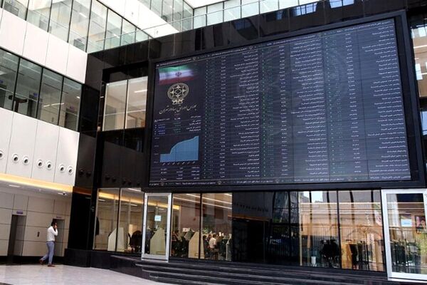 بورس همچنان در شوک نامه جنجالی شورای رقابت / پیش بینی بازار سهام امروز 4 بهمن 1401