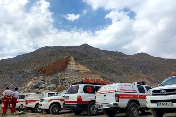 وزارت کار متهم ردیف اول «معدن طبس»/جان کارگران همچنان کالا است