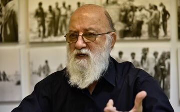 واکنش چمران به پیشنهاد عوارضی قبرها