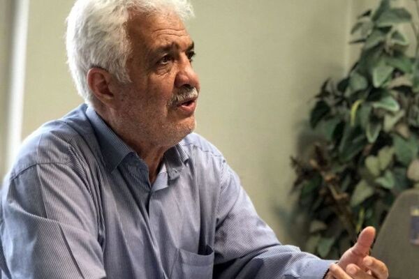 انتقاد تند رییس کانون بازنشسته‌های تهران از گنجاندن بازنشستگان در ردیف کم‌برخوردارها
