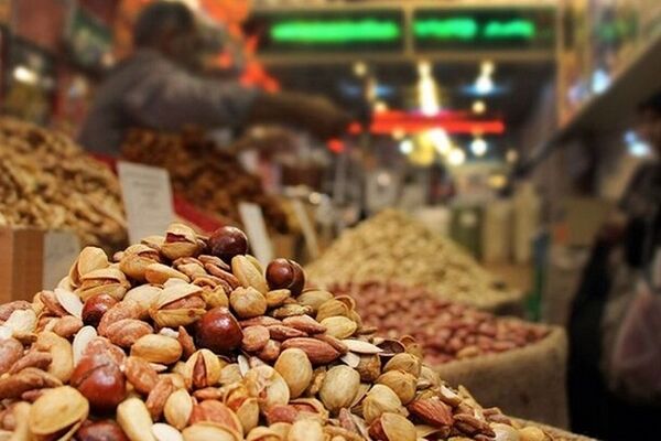حذف آجیل از سبد خانوار/بازار سرد یلدای تورمی