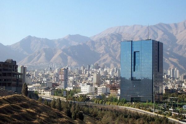 وام ۳۲۱ همتی بانک‌ها به شرکت‌های زیرمجموعه 