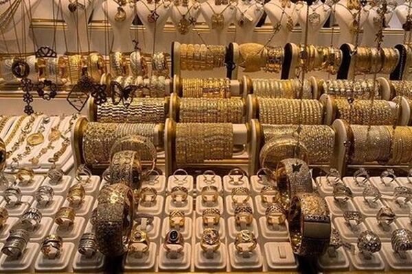 عبور قیمت طلا و سکه از نقطه اوج