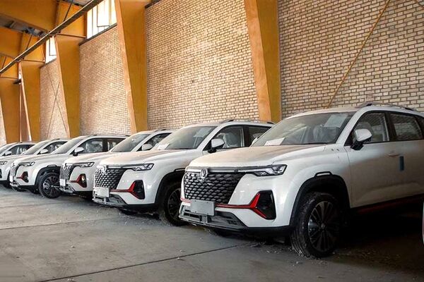 تعیین گمرک مجاز ترخیص خودرو‌های وارداتی